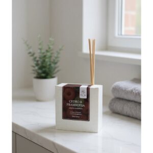 Kit natal 2025 - Sabonete + Difusor - Cedro e Framboesa